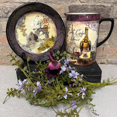 Sale Photo Thumbnail #110: Le Café Paris bowl with stand, pitcher and floral spray