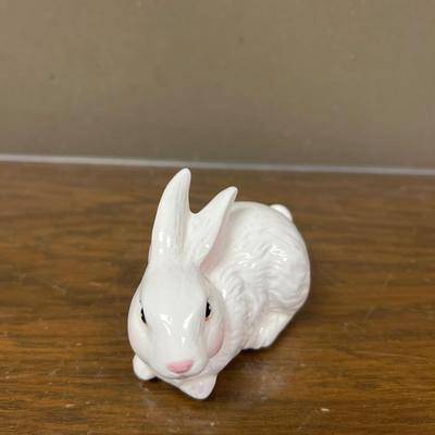Nice Ceramic White Bunny