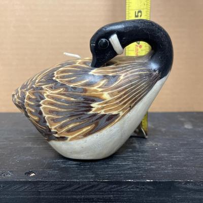 Sale Photo Thumbnail #135: Ironwood hawk, bobwhite quail decoy, goose candle and Stone Critters barn owl