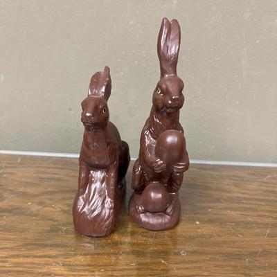 Nice Lot of 2 Ceramic Brown Bunnys
