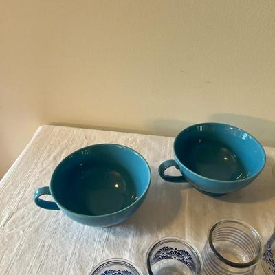 Assorted Glassware Items (K)