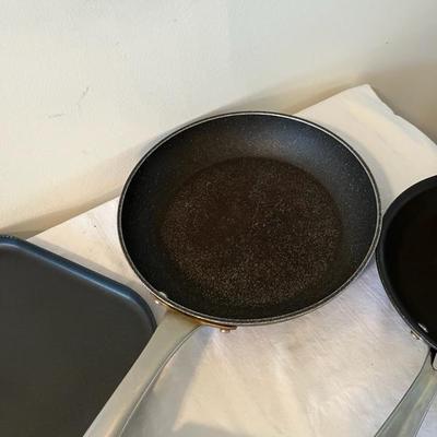 Assorted Cookware Lot of 9 pcs (DR)