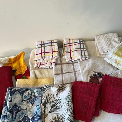 Kitchen Towels (K)