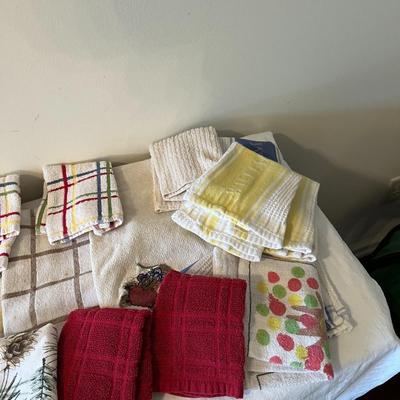 Kitchen Towels (K)