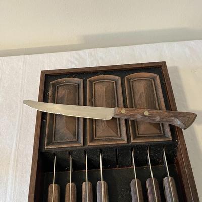 Vintage Steak Knife Sets (K)
