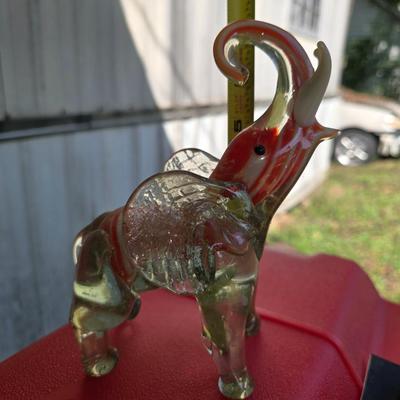 Glass elephant