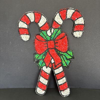 LOT 83: Vintage Ornaments, Plastic "Popcorn" Candy Cane, Hand Blown LED Globes & oMore