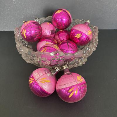 LOT 83: Vintage Ornaments, Plastic "Popcorn" Candy Cane, Hand Blown LED Globes & oMore