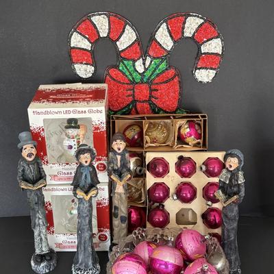 LOT 83: Vintage Ornaments, Plastic "Popcorn" Candy Cane, Hand Blown LED Globes & oMore