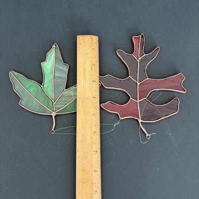LOT 85: Set of 5 Stained Glass Leaves & Anchor Hocking Glass Pumpkin Jar