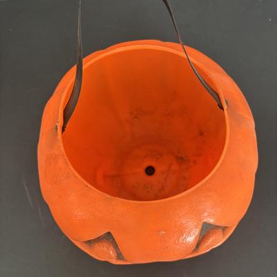 LOT 86: Vintage Halloween Pumpkin Candy Bucket, Relpo Planter & Gorilla Mask along with a 10" Fiber Optic Pumpkin ?