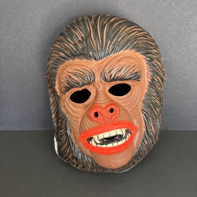 LOT 86: Vintage Halloween Pumpkin Candy Bucket, Relpo Planter & Gorilla Mask along with a 10" Fiber Optic Pumpkin ?