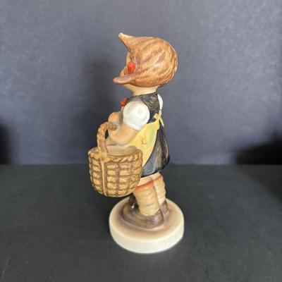 LOT 88: Hummel Figurines: Sister, The Doctor (127) & Happy Traveler