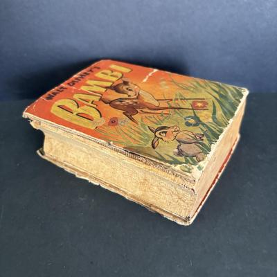 LOT 92: Vintage Marbles, Auto Bingo, Derby Board Game Pieces including Metal Horses, Playing Cards, Money, Place Tickets along with...