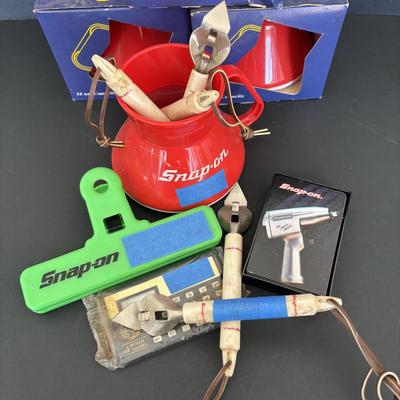 LOT 98: Snap On Grap Bag: The Captains No Spill Mugs, Bottle Opener & More