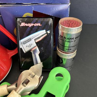 LOT 101: Snap On Grap Bag: The Captains No Spill Mugs, Bottle Opener & More