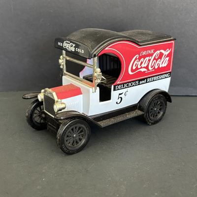LOT 106: Coca-Cola Die Cast Trucks & Holiday Dual Classic Carrier Truck