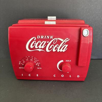 LOT 107: Coca-Cola Mini Cooler Radio, NIP Dominos & Playing Cards