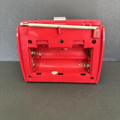 LOT 107: Coca-Cola Mini Cooler Radio, NIP Dominos & Playing Cards