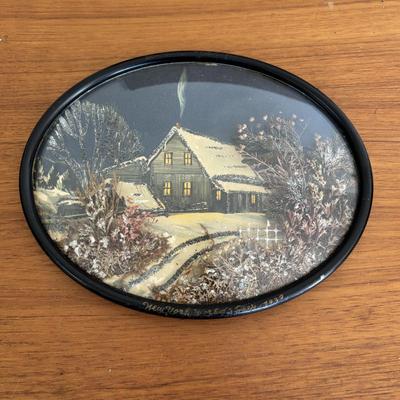LOT 108: Oval Metal w/Dome Glass 1939 World's Fair Picture Frame, Swanbourne Cottage Collection (4), 3-D Diorama of Anne Hathaway...