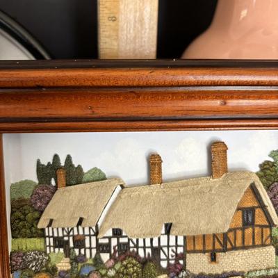 LOT 108: Oval Metal w/Dome Glass 1939 World's Fair Picture Frame, Swanbourne Cottage Collection (4), 3-D Diorama of Anne Hathaway...