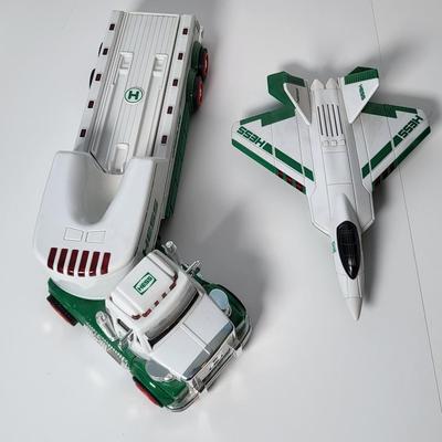 LOT 109: 2010-2014 HESS Holiday Collection Complete with Original Boxes and Components