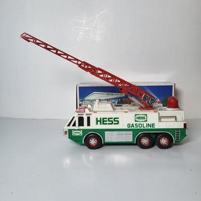 LOT 110: 1995-1999 Vintage HESS Holiday Collection Complete with Original Packaging and Components