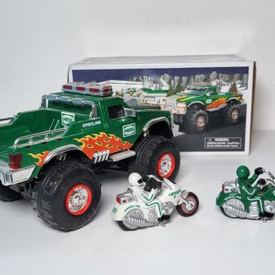 LOT 112: 2005-2009 HESS Holiday Collection Complete with Original Boxes and Components