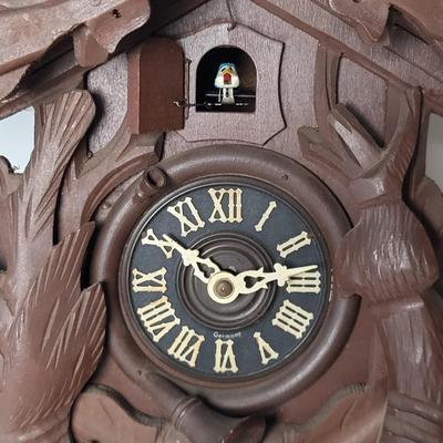 LOT 118: Antique German Made Wooden Hunting Themed Cuckoo Clock
