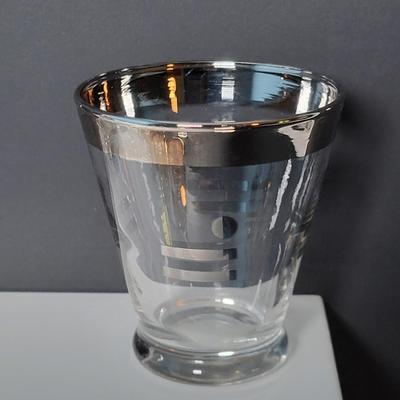 LOT 126: Vintage MCM Glass Collection: Dorothy Thorpe Silver Polka Dot Dashes Glasses & Gold Trim Shot Glasses
