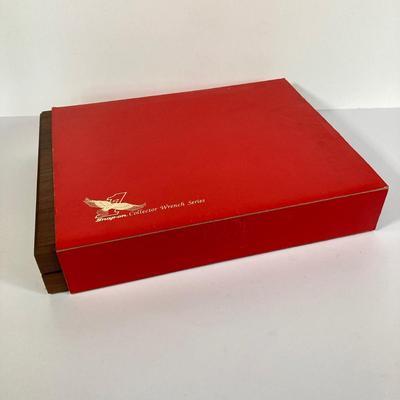 LOT 141: Snap-on Collector Edition 24K Gold Engraved Wrench Set with Wood Display Box