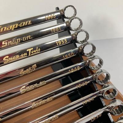 LOT 142: Snap-on 80th Commemorative Anniversary "The Best is Yet to Come" 24K Gold Filled Inlay Wrench Set in Original Bpx