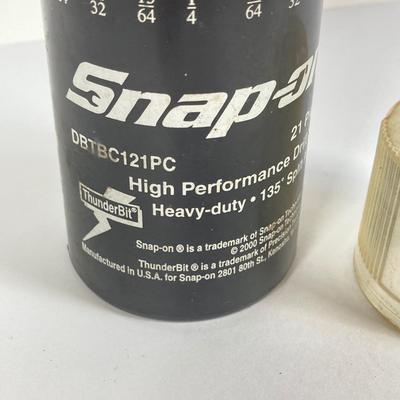 LOT 144: Collection of Drill Bits - Snap-on DBRXC121PC ThunderBit High Performance Heavy-duty, Snap-on Magnetic and Blue Point Set