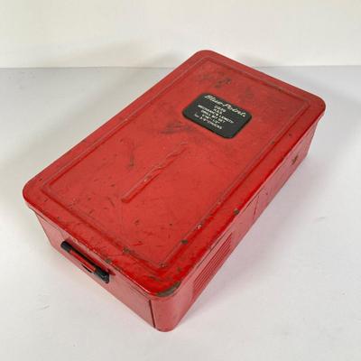 LOT 144: Collection of Drill Bits - Snap-on DBRXC121PC ThunderBit High Performance Heavy-duty, Snap-on Magnetic and Blue Point Set