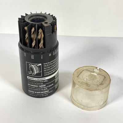 LOT 144: Collection of Drill Bits - Snap-on DBRXC121PC ThunderBit High Performance Heavy-duty, Snap-on Magnetic and Blue Point Set