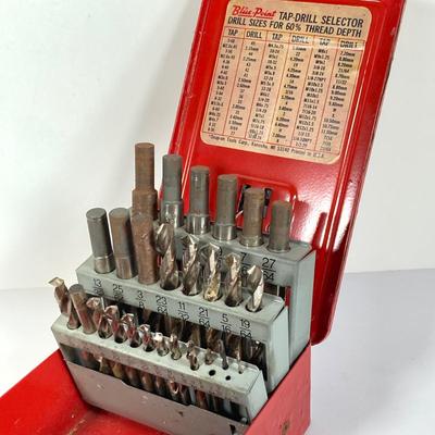LOT 144: Collection of Drill Bits - Snap-on DBRXC121PC ThunderBit High Performance Heavy-duty, Snap-on Magnetic and Blue Point Set