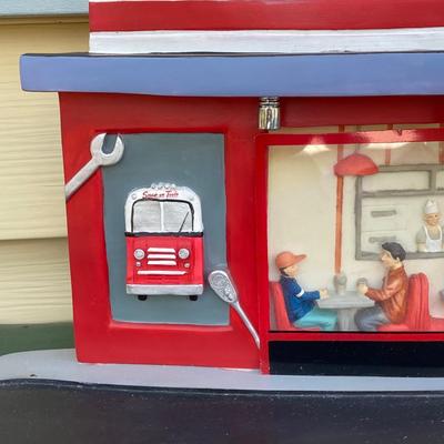 LOT 146: Vintage Snap-on Tools Fabulous 50's Drive-in Diorama with Original Box