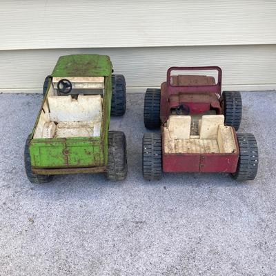 LOT 148: Vintage Metal Tonka, Buddy L and Jeep Toy Trucks