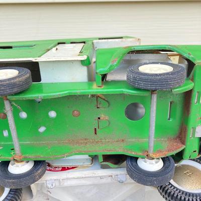 LOT 148: Vintage Metal Tonka, Buddy L and Jeep Toy Trucks