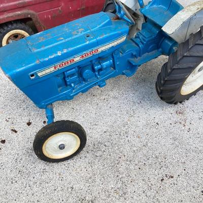 LOT 149: Vintage Metal Toys - Dump Truck, Fire Engine and Tractors - Tonka, Buddy L and More