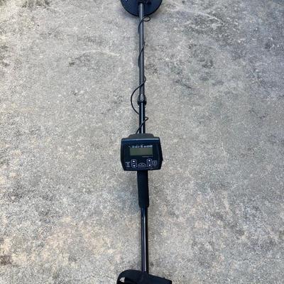LOT 150: White's Prism II Metal Detector
