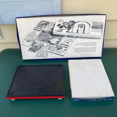 LOT 151: Vintage Toys - Hi-Q, Perfection, Happy Days, Etch a Sketch, Numbers Up and More