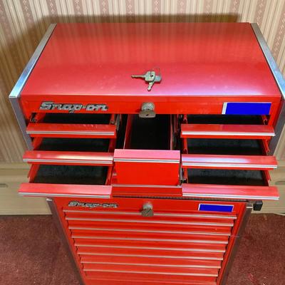 LOT 153: Vintage Snap-on Tools Small Rolling Toolbox / Cabinet (Sales Rep Display Sample) only 32.5" tall!