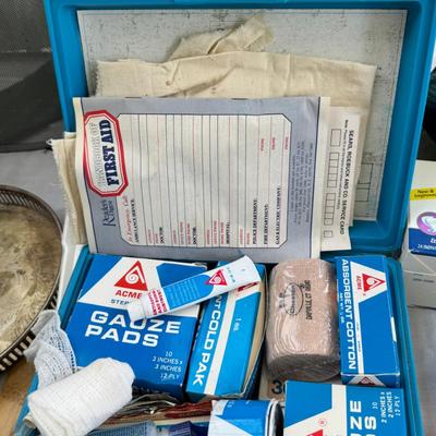 Hygiene lot soaps, hamper, trash cans mop bucket