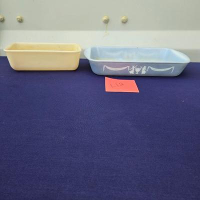 Sale Photo Thumbnail #20: Fireking bread pan & Glassbake 9x13 cake pan