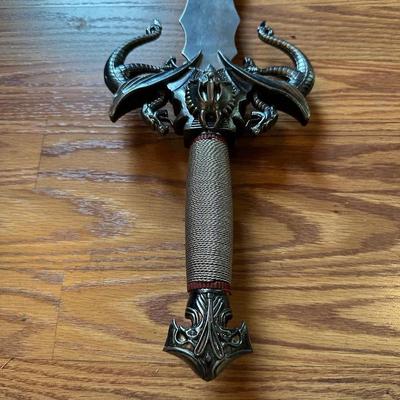 SWORD WITH A VERY UNIQUE HANDLE