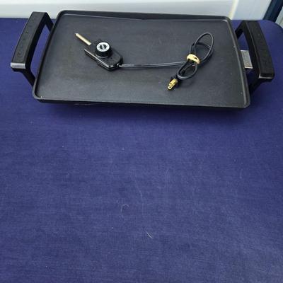 Sale Photo Thumbnail #41: Presto non stick griddle