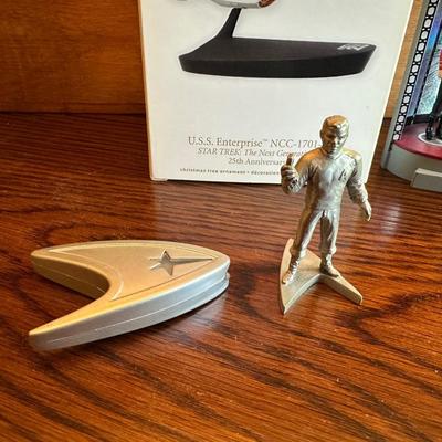 STAR TREK FIGURES AND COLLECTIBLES