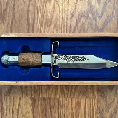 J BOWIE & MAXAM KNIVES