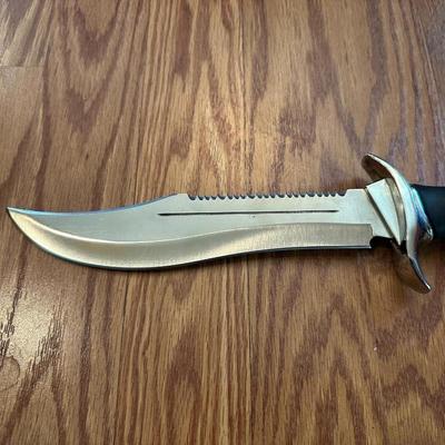 J BOWIE & MAXAM KNIVES